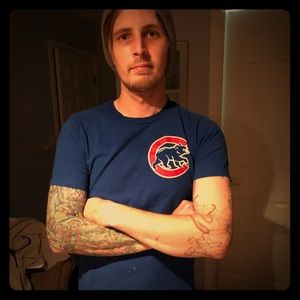 Size kids Large (14-16). By Majestic 100% Cotton.